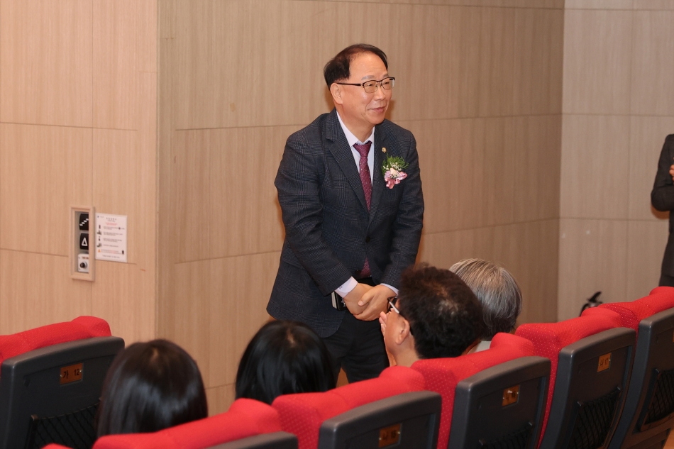 (사)한국지체장애인협회 시흥시지회 지회장 이취임식_7