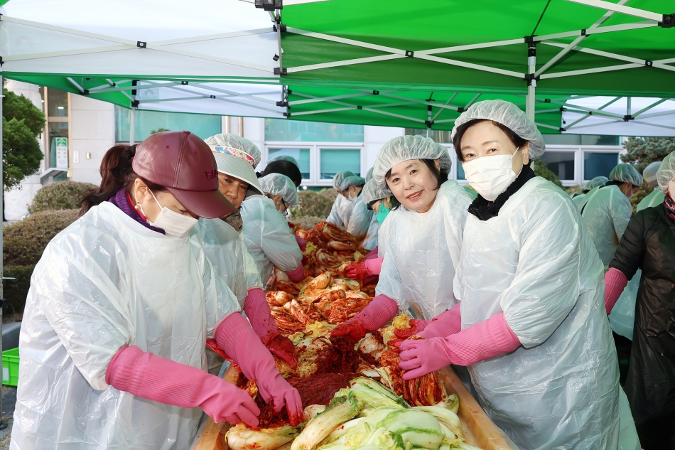 정왕2동 유관단체 합동 김장행사_5