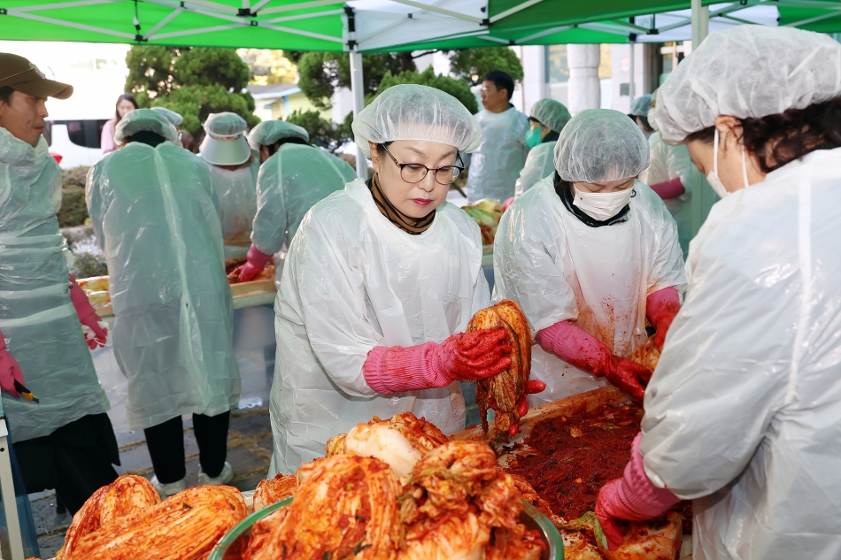 정왕2동 유관단체 합동 김장행사_11