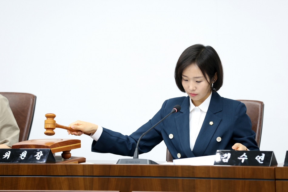 제327회 시흥시의회(임시회) 폐회 중 제2차 의회운영위원회_0