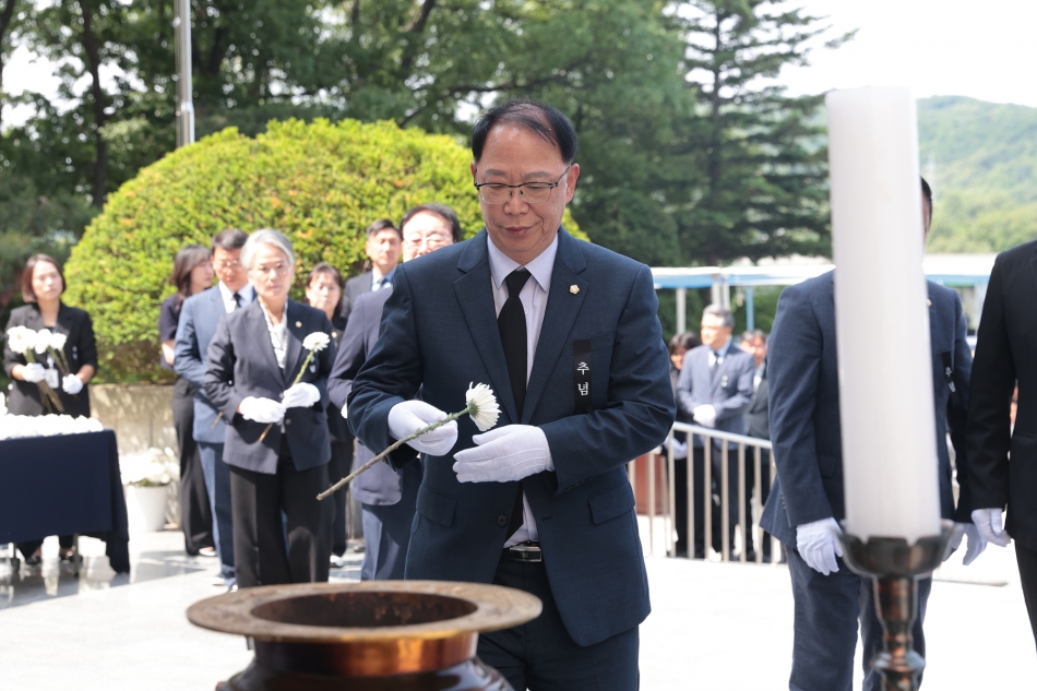 제70회 현충일 추념행사_11