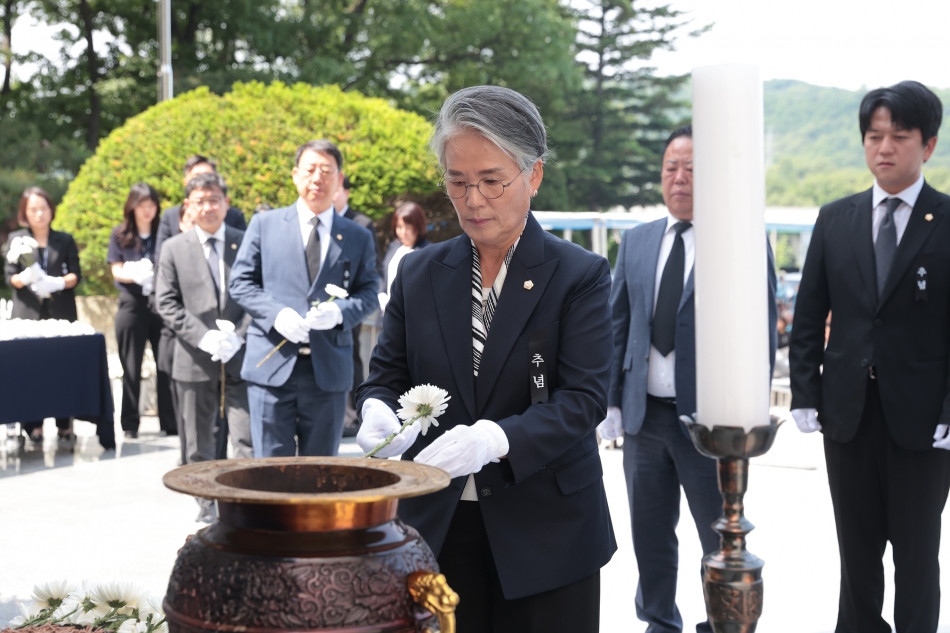 제70회 현충일 추념행사_13
