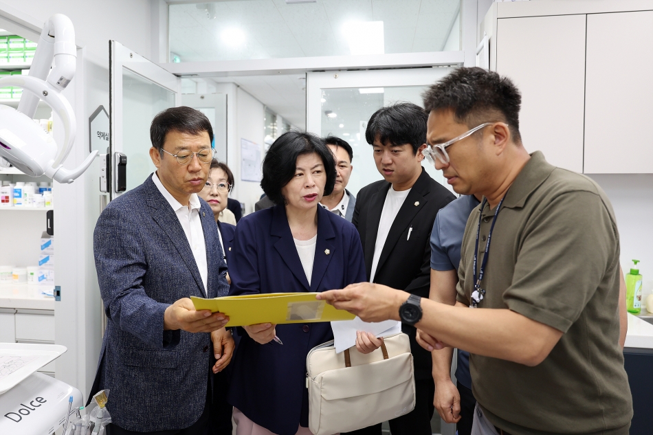 제328회 시흥시의회(정례회) 교육복지위원회 행정사무감사(현장방문) _16