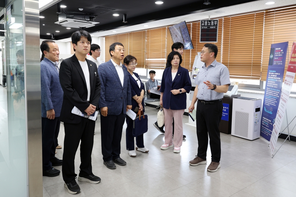 제328회 시흥시의회(정례회) 교육복지위원회 행정사무감사(현장방문) _21