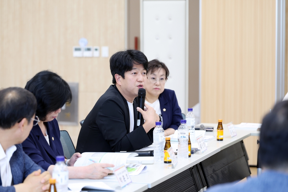 제328회 시흥시의회(정례회) 교육복지위원회 행정사무감사(현장방문) _40