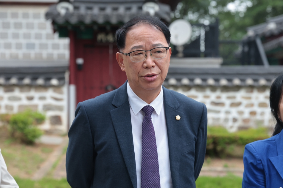 제328회 시흥시의회(정례회) 자치행정위원회 행정사무감사 현장방문_9