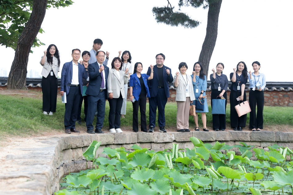 제328회 시흥시의회(정례회) 자치행정위원회 행정사무감사 현장방문_0