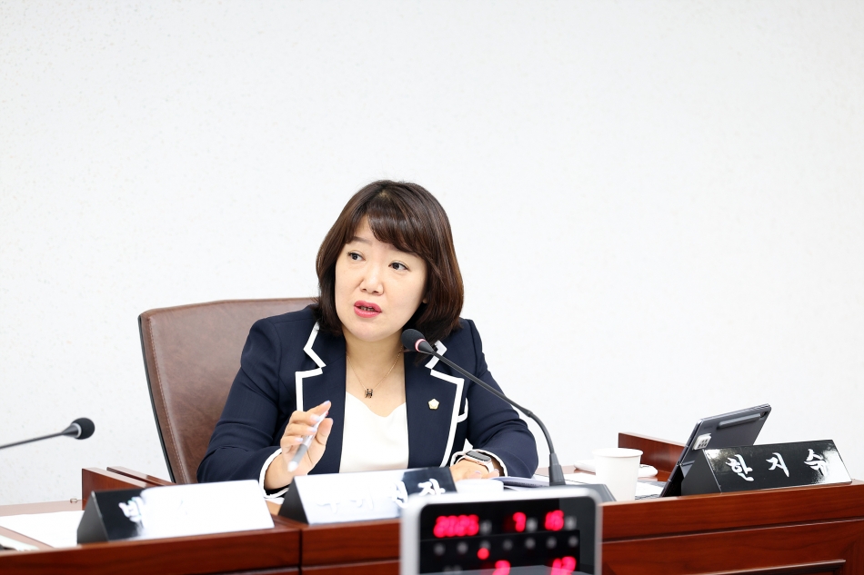 제329회 시흥시의회(임시회) 자치행정위원회_6
