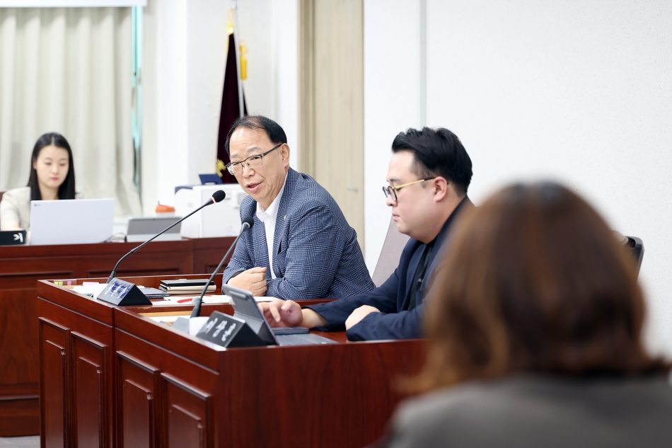 제329회 시흥시의회(임시회) 자치행정위원회_7