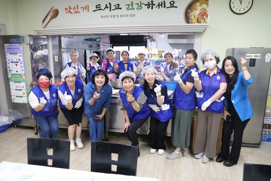 바르게살기운동위원회 삼계탕 나눔행사_0