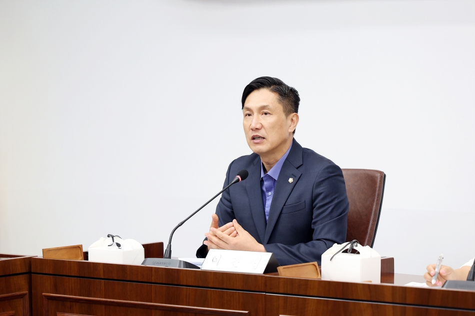 이주배경청소년의 주거환경 복지정책 연구회 전문가 강연 연구활동 3차_13